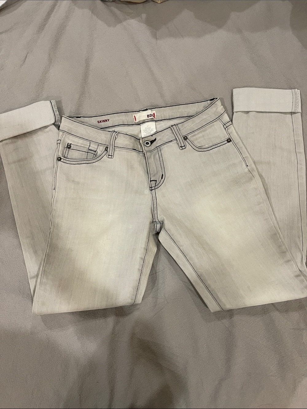 BDG 🇺🇸 Skinny Jeans — Light Gray Wash